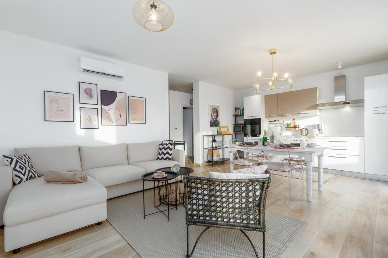 Apartment Eden Μεντουλίν Εξωτερικό φωτογραφία